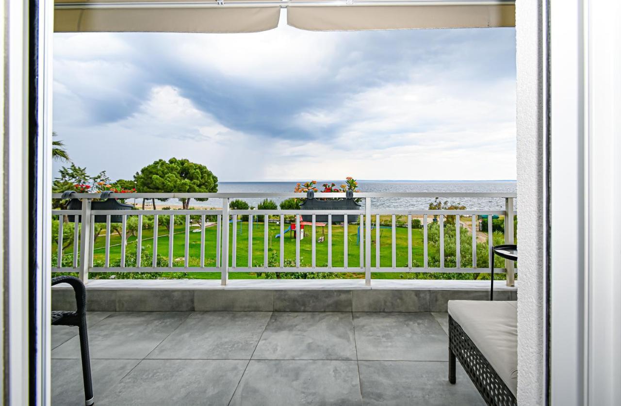E & D Family Apartment By The Sea Kalyves Polygyrou Exterior photo